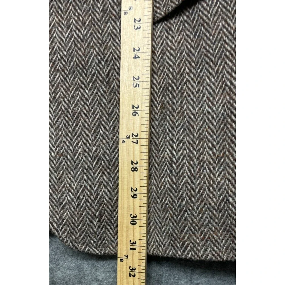 Vintage Harris Tweed Blazer Sport Coat Jacket Mens 43 R Brown Herringbone Wool